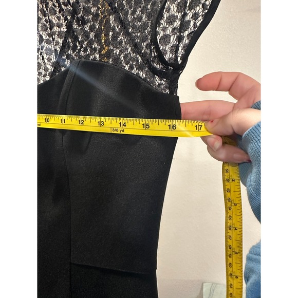 Maggy London Black Lace Cap Sleeve Fit Flare Dress Size 8 - Picture 5 of 5